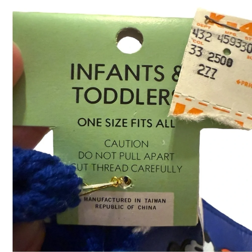 Vintage Mickey Mouse Infant/Toddler Mittens Walt Disney Productions NWT Knit